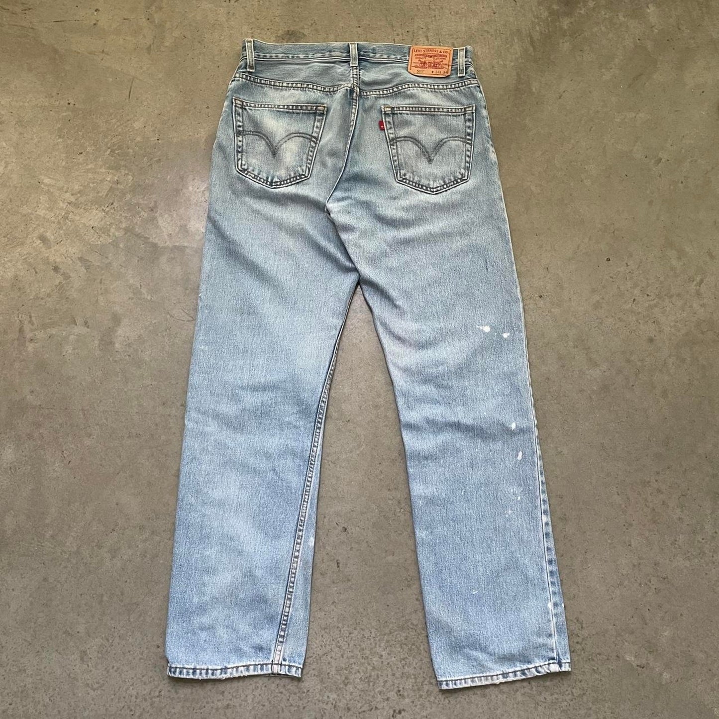 Vintage Levi’s 505 Distressed Light Wash Jeans