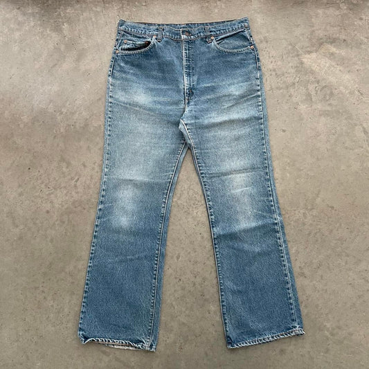 Vintage 80s Levi’s 517 Medium Washed Flare Jeans