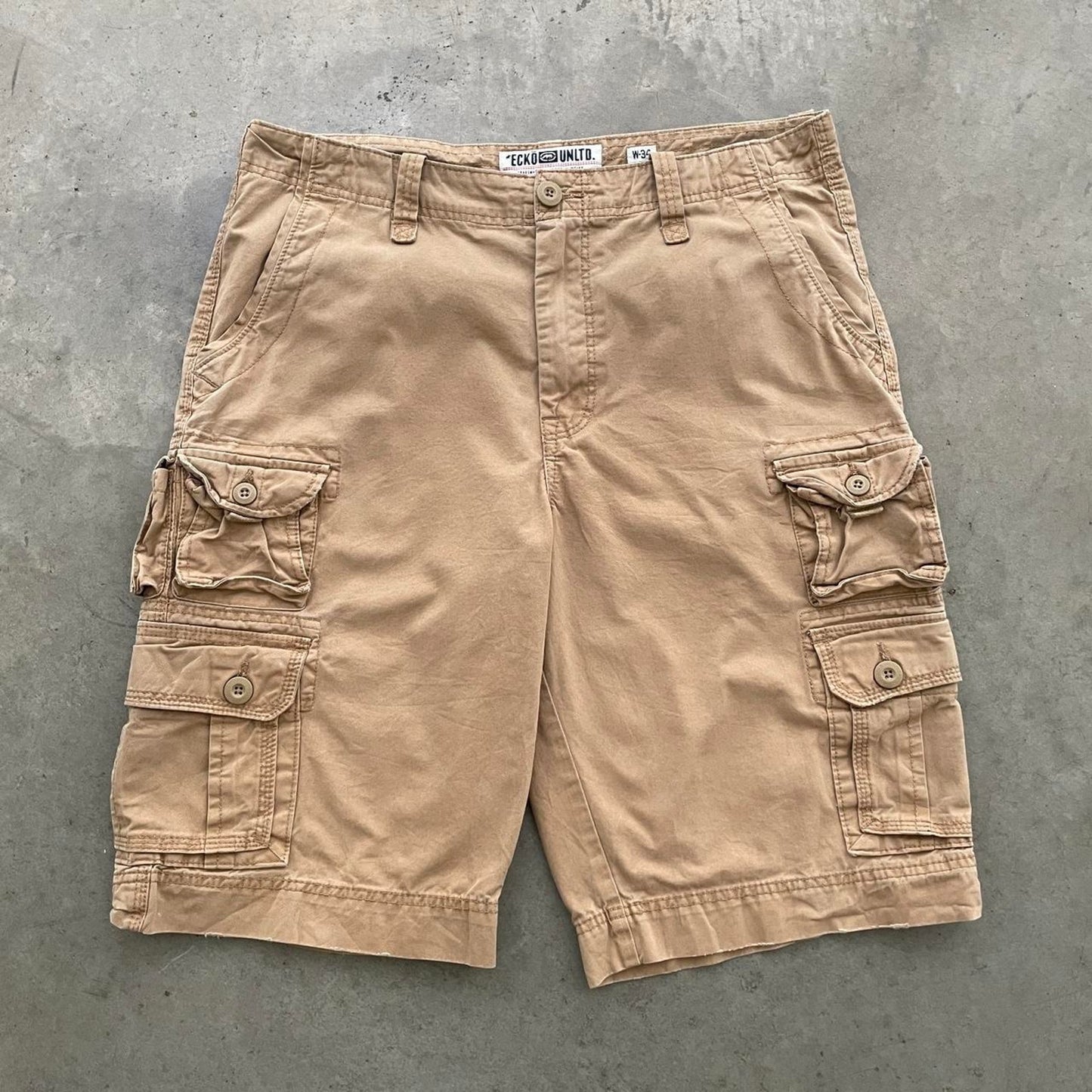 Eckō Unltd. Tan Cargo Shorts