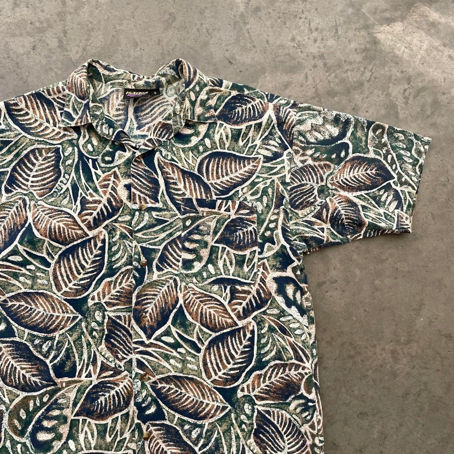 Vintage Hutspah Navy and Green Floral Hawaiian Shirt