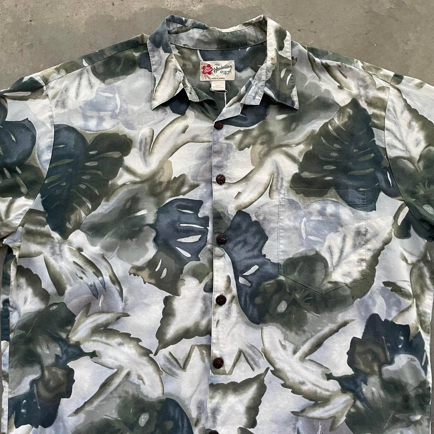 Vintage Green Floral Hawaiian Shirt